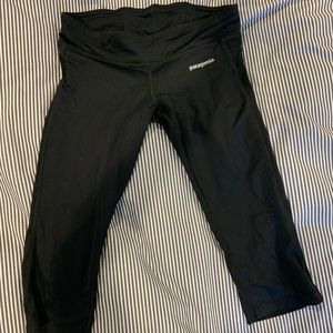 Women’s Patagonia running pants, 3/4 crop, size small